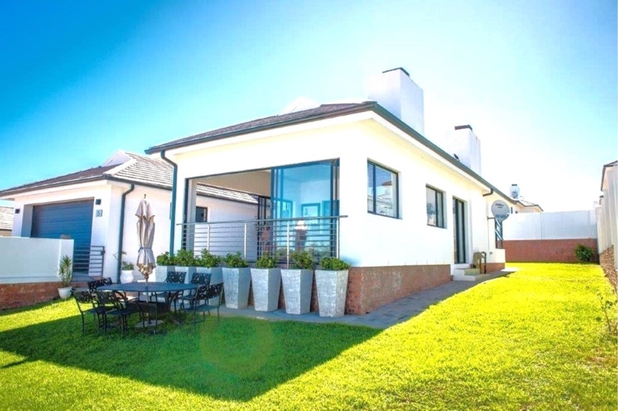 3 Bedroom Property for Sale in Jeffreys Bay Central Eastern Cape